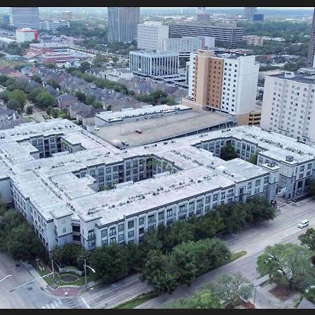 Luxury 1Bedroom/Pool View/ Galleria W/Study Desk Houston Exterior foto