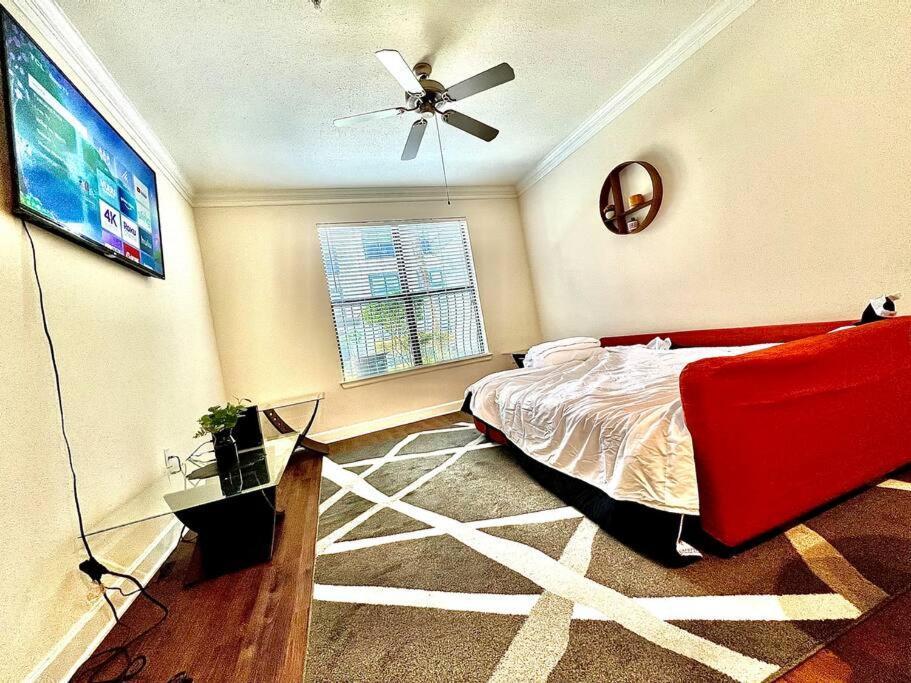 Luxury 1Bedroom/Pool View/ Galleria W/Study Desk Houston Exterior foto